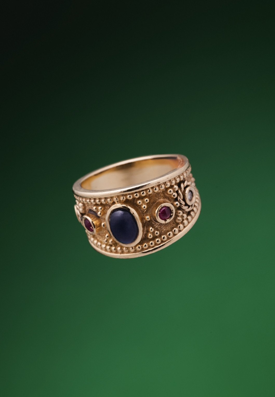 Ornament Ring — Profile