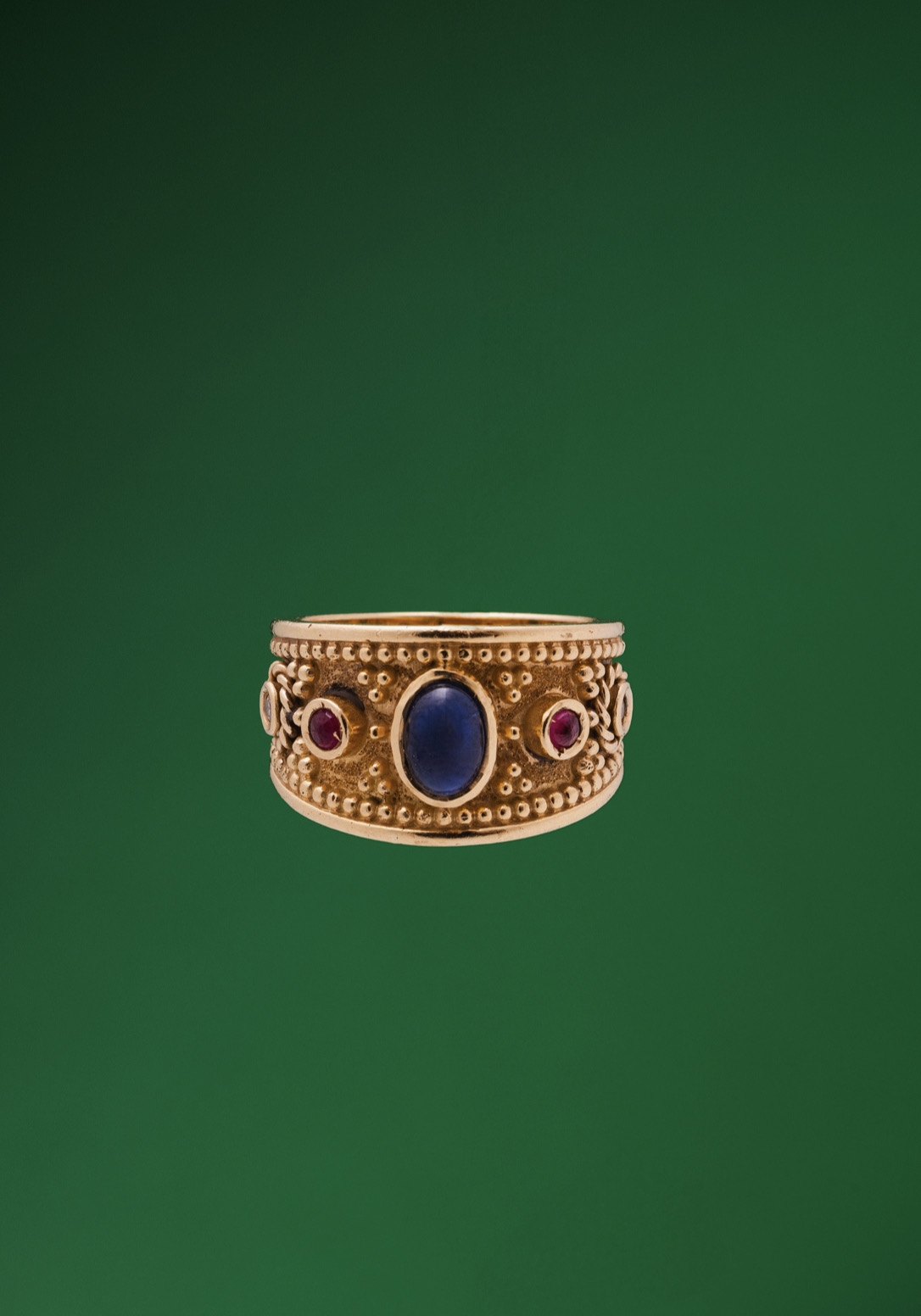 Ornament Ring